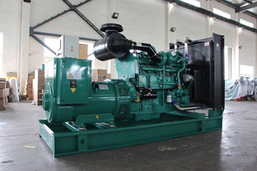 鲤城320kw康明斯柴油发电车出租组图片 鲤城320kw康明斯柴油发电车出租组图片